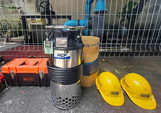 Community Flood Control in Bangkok, Thailand Community Flood Control in Bangkok, Thailand